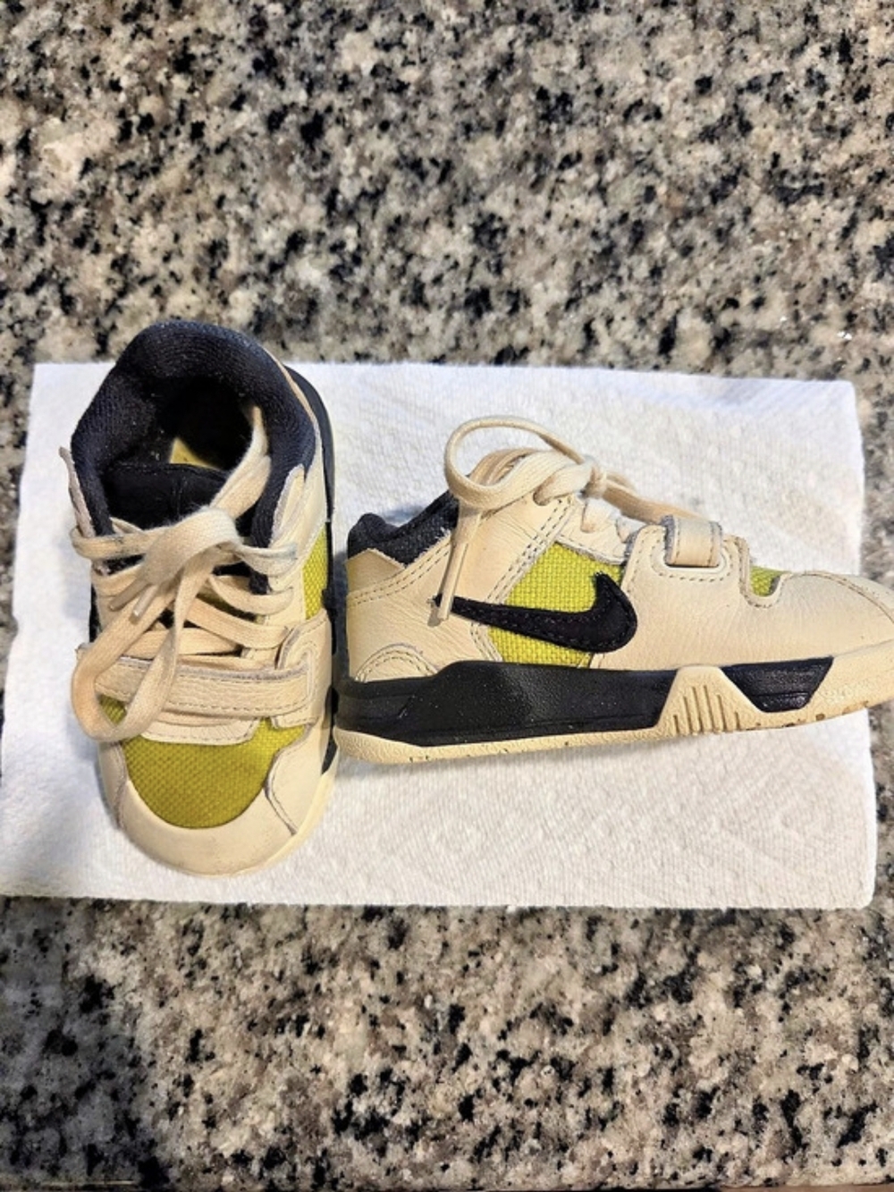 Nike Toddler Travis Scott